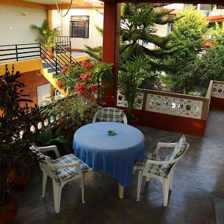 New Tourist Guest House Похара Екстериор снимка